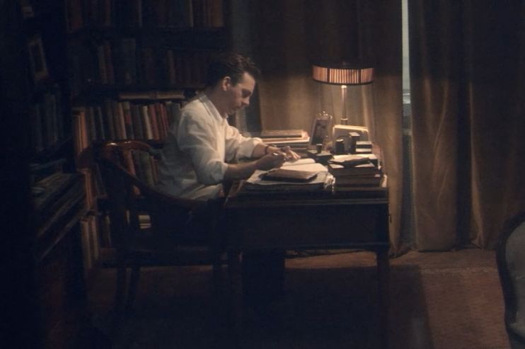 Emanuel Ringelblum è interpretato da Piotr Glowacki nel film Chi scriverà la nostra storia